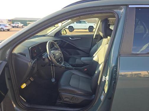 Green 2023 Kia Niro EX Touring