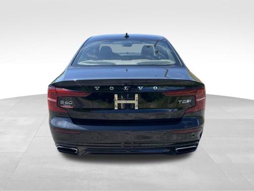Black Stone 2019 Volvo S60 Hybrid T8 R-Design