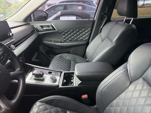 Alloy Silver Metallic 2022 Mitsubishi Outlander SEL