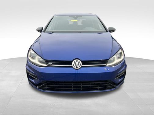 2019 Volkswagen Golf R 2.0T w/DCC & Navigation