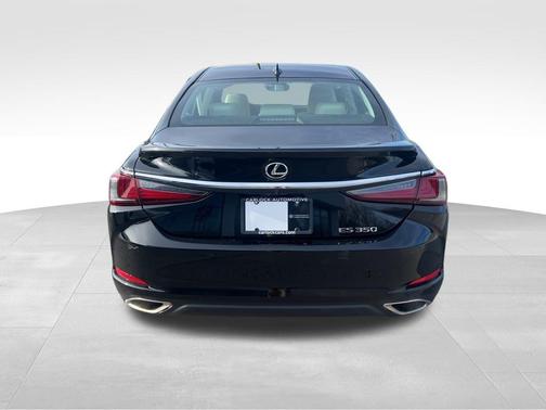 2022 Lexus ES 350 Base