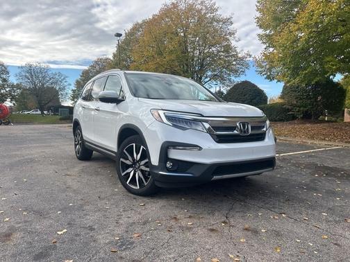 2022 Honda Pilot Touring 7-Passenger