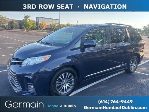 2020 Toyota Sienna XLE