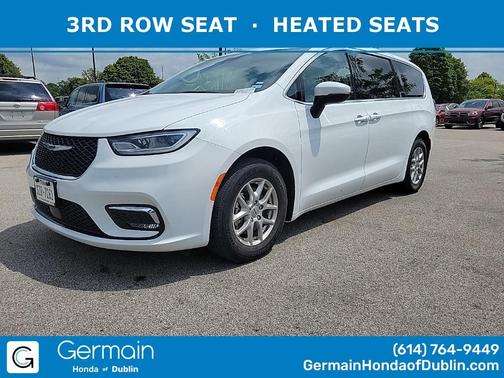 2023 Chrysler Pacifica Touring-L