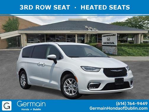 2023 Chrysler Pacifica Touring-L