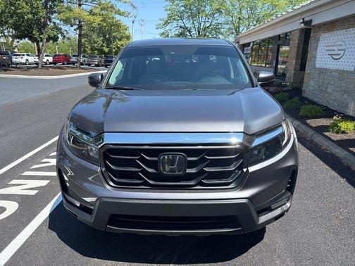 Modern Steel Metallic 2023 Honda Ridgeline RTL
