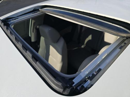 2023 Honda Civic EX-L