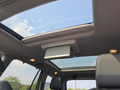 2022 Honda Pilot Elite