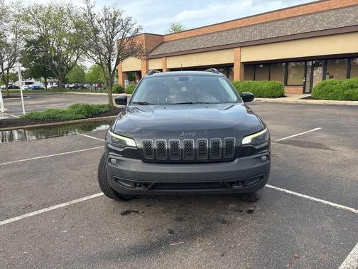 2020 Jeep Cherokee Latitude