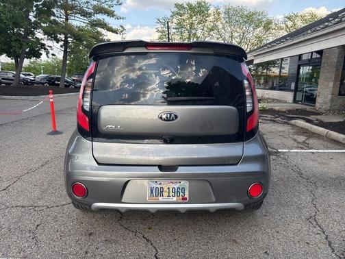 Titanium Gray 2017 Kia Soul +