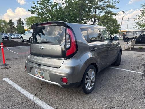 Titanium Gray 2017 Kia Soul +