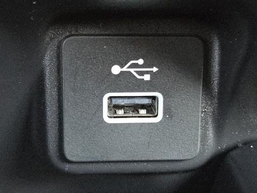 Pearl 2024 Honda HR-V Sport
