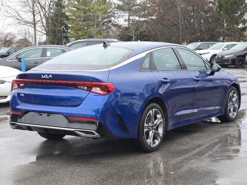 2023 Kia K5 EX