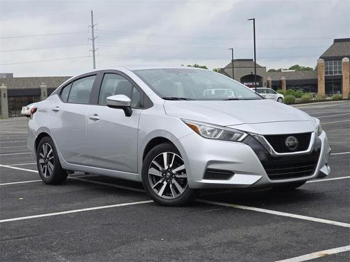 2021 Nissan Versa 1.6 SV