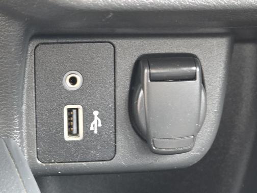 2021 Nissan Versa 1.6 SV