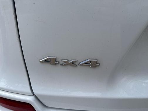 2019 Jeep Cherokee Overland