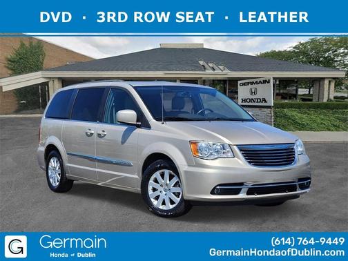 2014 Chrysler Town & Country Touring