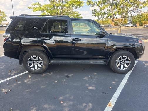 2024 Toyota 4Runner TRD Off Road Premium