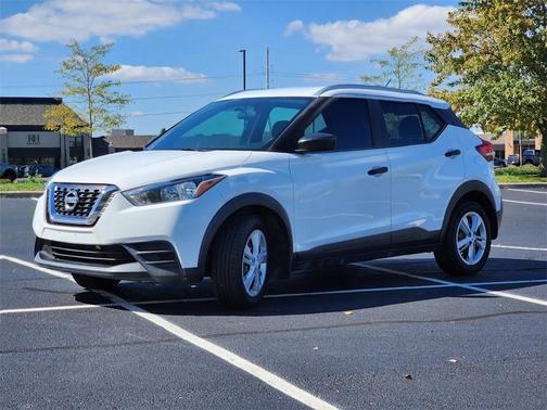 2019 Nissan Kicks S