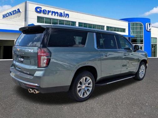 Silver Sage 2023 Chevrolet Suburban Premier