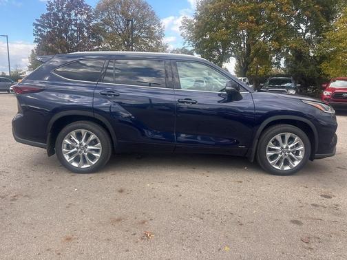 2024 Toyota Highlander Hybrid Limited
