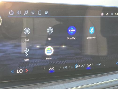 2025 Chevrolet Suburban LS