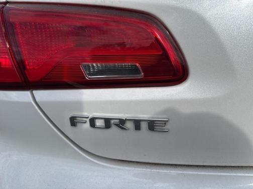 2016 Kia Forte Koup EX