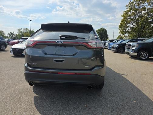 2017 Ford Edge SE