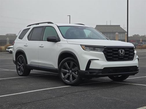 2023 Honda Pilot Sport