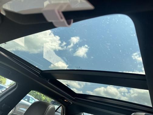 2023 Chrysler 300 S