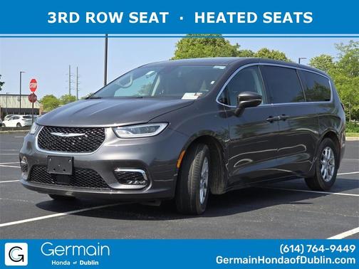 2023 Chrysler Pacifica Touring-L