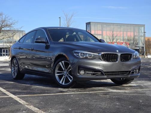 2017 BMW 330 Gran Turismo i xDrive