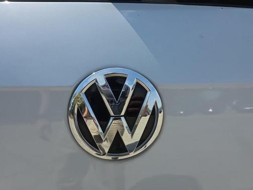 2019 Volkswagen Tiguan 2.0T SE