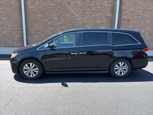 Black 2014 Honda Odyssey EX-L