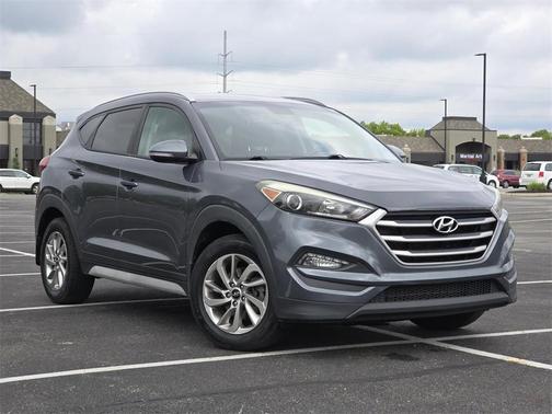2017 Hyundai TUCSON SE Plus