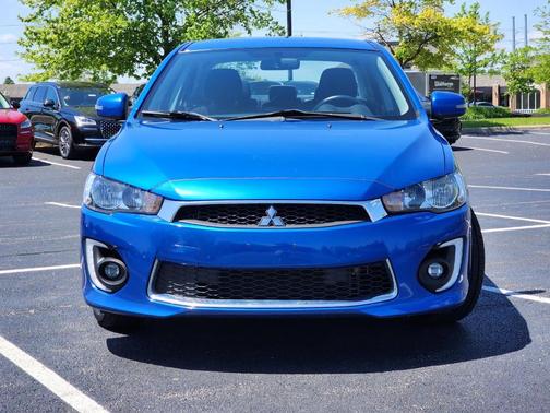 2017 Mitsubishi Lancer ES