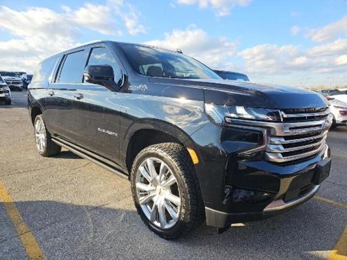 2021 Chevrolet Suburban High Country