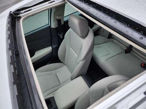 Platinum White Pearl 2023 Honda Accord EX