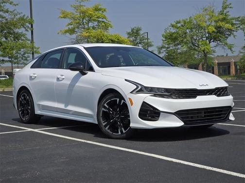 2022 Kia K5 GT-Line