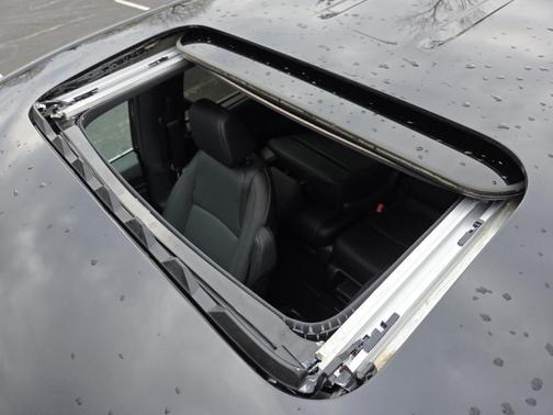 Crystal Black Pearl 2025 Honda Odyssey Sport-L