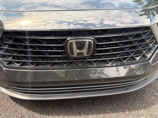 Crystal Black Pearl 2024 Honda Accord EX