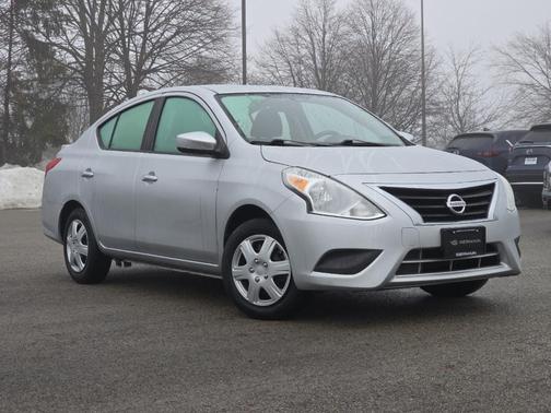 2018 Nissan Versa 1.6 SV