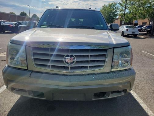 2005 Cadillac Escalade