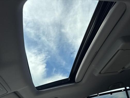 2019 Honda Pilot Touring 8-Passenger