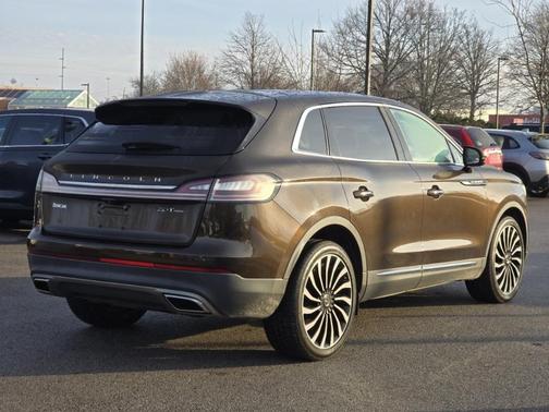 2019 Lincoln Nautilus Black Label