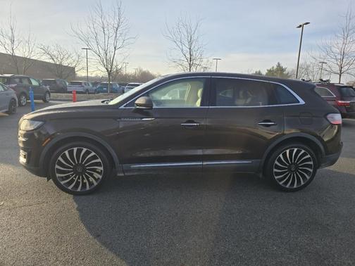 2019 Lincoln Nautilus Black Label