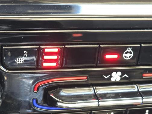 2022 Jeep Grand Cherokee L Laredo