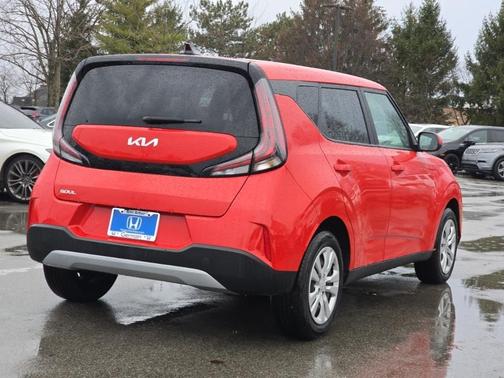 2023 Kia Soul LX