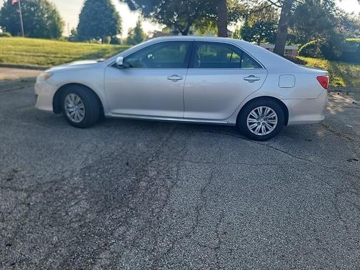 2014 Toyota Camry LE