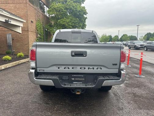 Cement 2021 Toyota Tacoma TRD Off Road